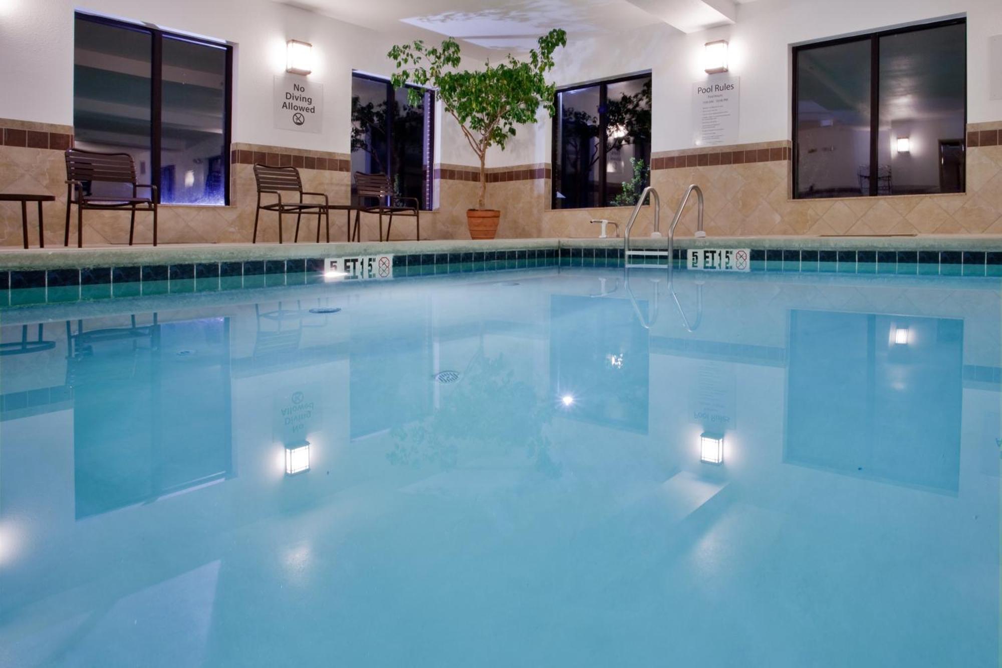 Holiday Inn Express Hotel & Suites Exmore-Eastern Shore By Ihg Ngoại thất bức ảnh